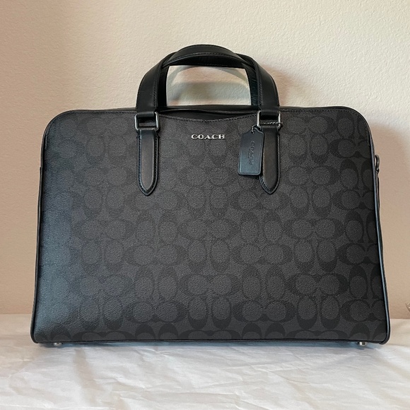 Coach Graham Structured Brief In Signature Canvas - Picture 1 of 4